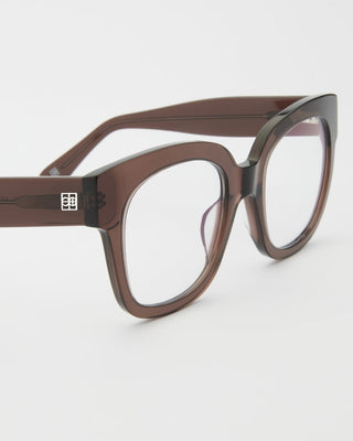 Chloe Chocolate Blue Light