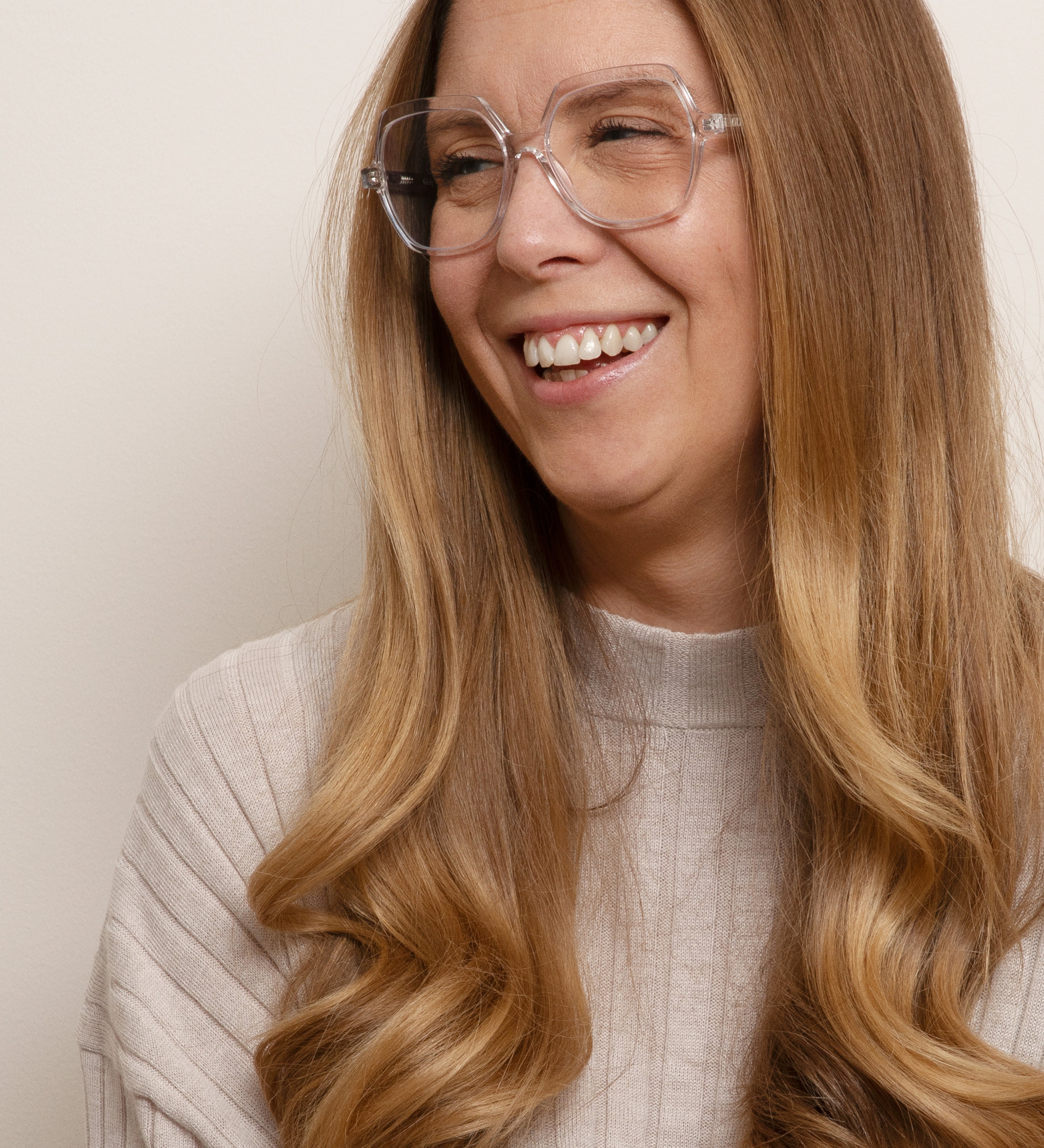 Andrea Transparent Blue Light