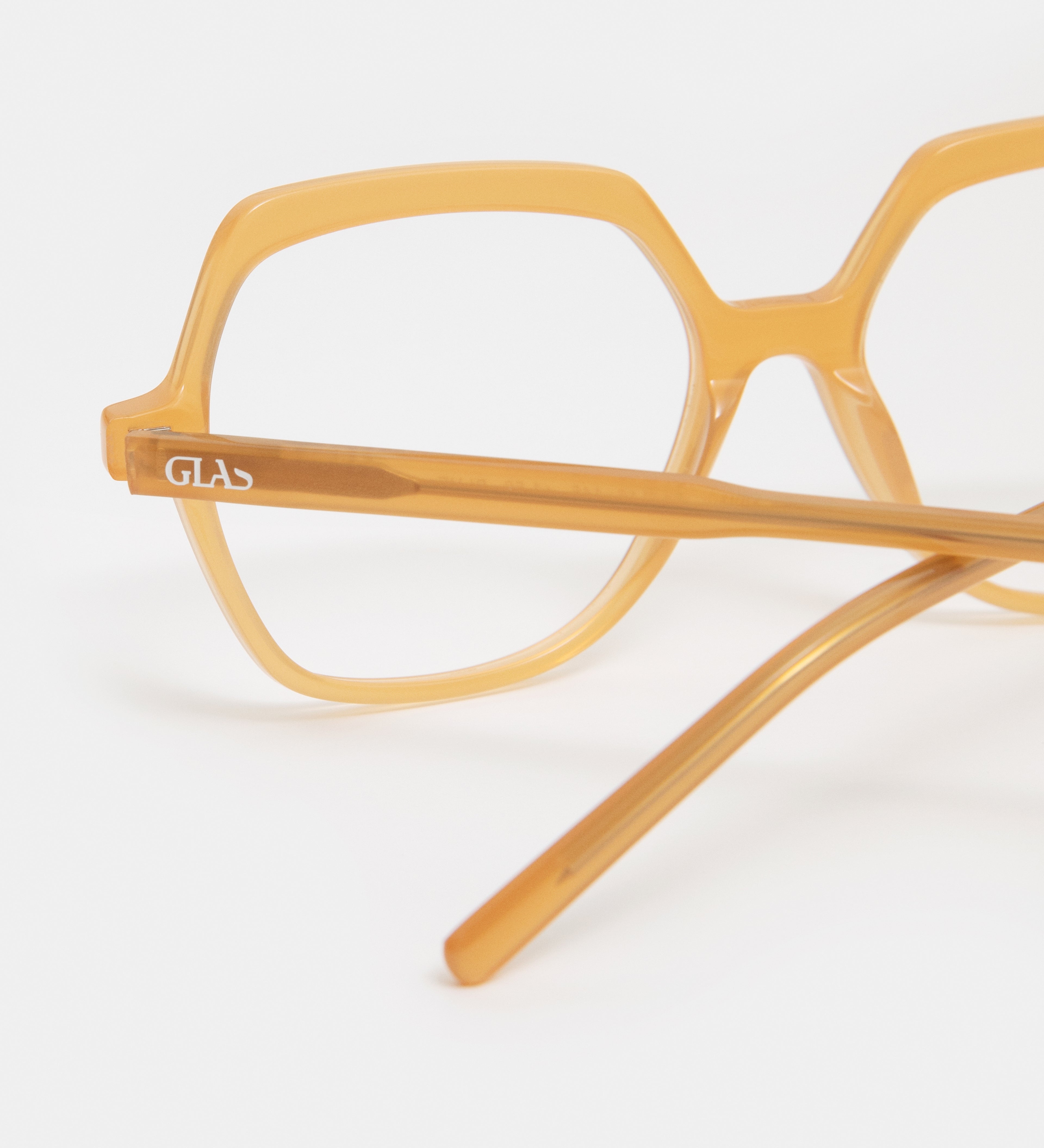 Andrea Yellow Readers