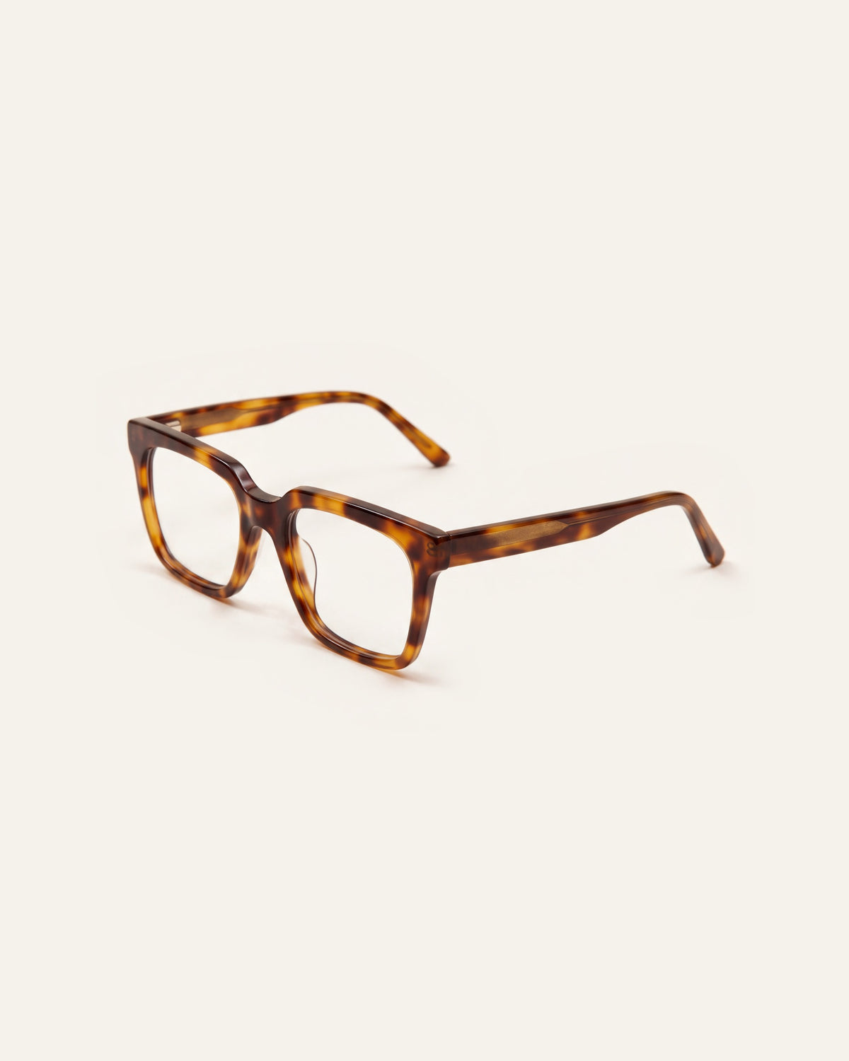 Therese Light Brown Blue Light, three quarter