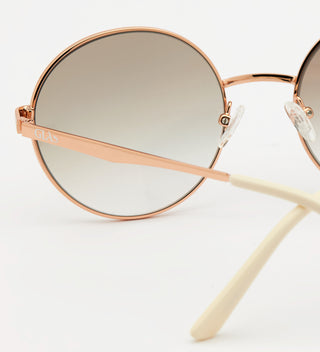 Grace Rose Gold Getint