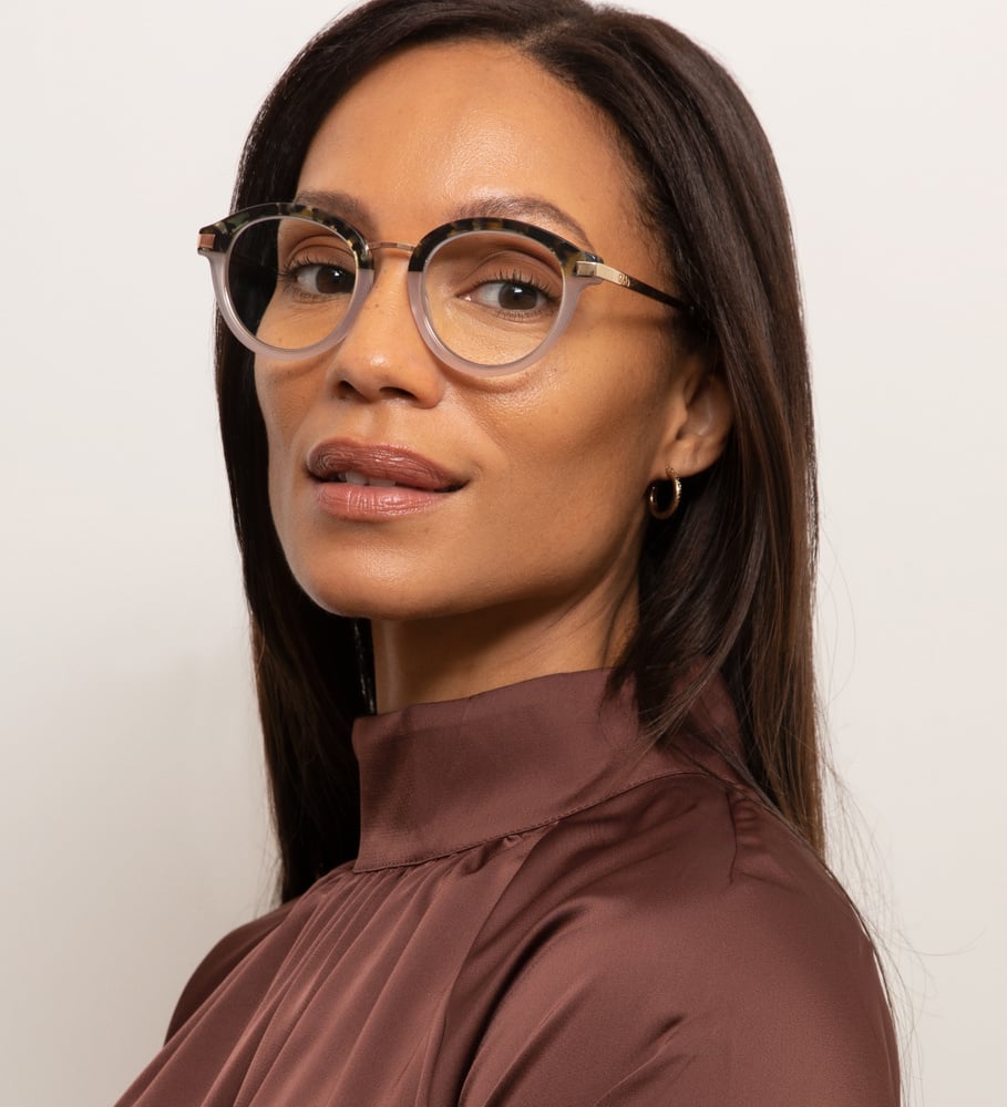 Mira Pistachio Blue Light